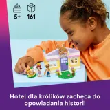 LEGO Friends - Отель для кроликов в городе Хартлейк 42679 — фото 5