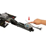 Mattel Matchbox The Movie — транспортёр 2 в 1 «Командный центр» с вертолётом и 2 машинками JJB32 — фото 4