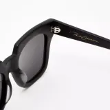 Солнцезащитные очки Hawkers x Paula Echevarria Mondaine Black Matte Chrome — фото 5