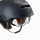Шлем велосипедный городской Btwin 900 с визором и задним фонарём — фото 6
