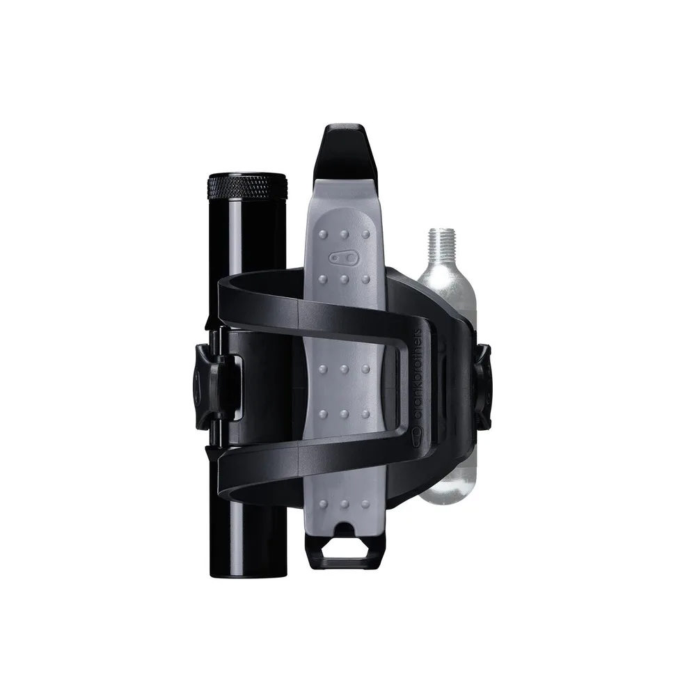 Набор флягодержателя с мультитулом Crankbrothers S.O.S. Tool BC18
