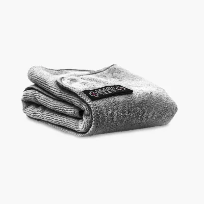 Салфетка полировочная Muc-Off Premium Microfibre серая