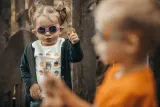 Детские солнцезащитные очки Julbo Loop M, линзы Spectron 4 baby, розовые — фото 5