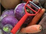 Овощечистка Opinel Peeler T-Duo — фото 5