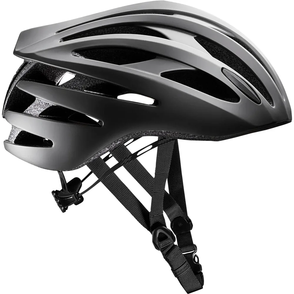 Шоссейный велосипедный шлем Mavic Aksium Elit чёрный