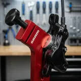 Приспособление SRAM Ultimate для разведения поршней тормозного калипера — фото 2
