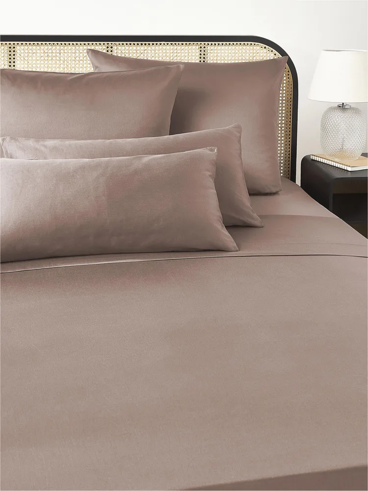 Westwing Collection Простыня сатиновая Comfort, коричневая