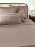 Westwing Collection Простыня сатиновая Comfort, коричневая — фото 4