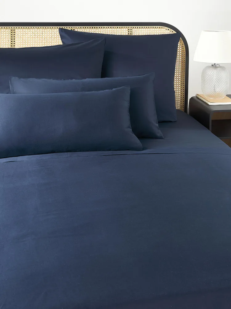 Westwing Collection Простыня Comfort из хлопкового сатина, темно-синяя