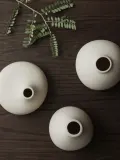 Blomus Комплект ваз из фарфора Nona, 3 предмета — фото 3