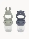 Konges Sløjd Ниблер для прикорма Bunny из силикона, набор 2 шт., высота 12 и 14 см, светло-серый и серо-голубой — фото 1