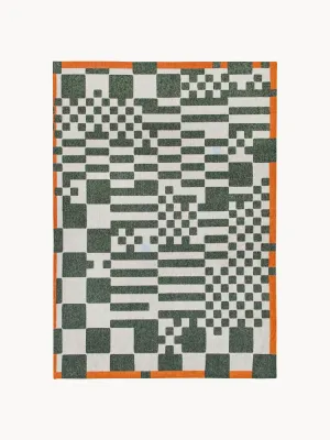 Louis de Poortere Ковер Chess жаккардовый для дома и улицы с рисунком шахматной клетки, 80х150 см, тёмно-зелёный с белым