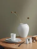 Lyngby Porcelaen Ваза Rhombe из фарфора ручной работы высотой 25 см — фото 2