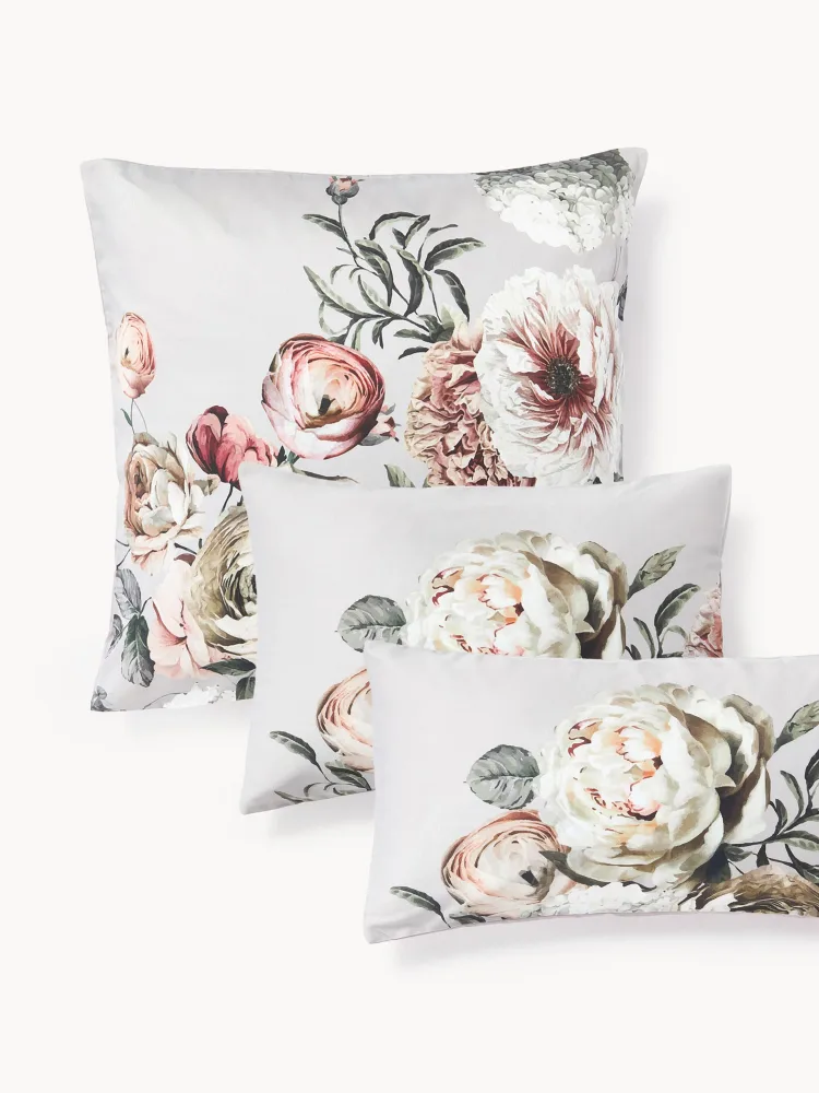 Westwing Collection Наволочка Blossom из хлопкового сатина, Ш 50 × Д 80 см, Светлый серый