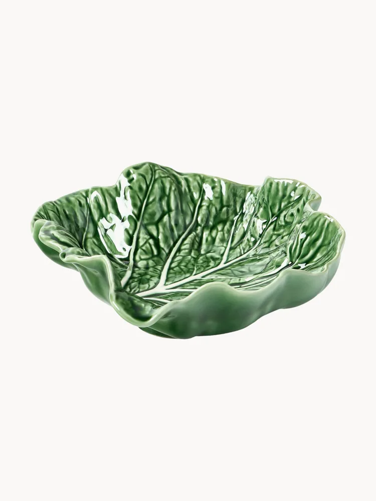 Bordallo Pinheiro Блюдо Cabbage с ручной росписью, в форме листа капусты, крупное