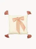 Cam Cam Copenhagen Подушка декоративная детская Bows с вышивкой и кисточками, 35х35 см, бежево-розовая — фото 1