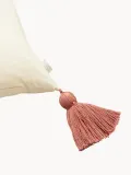Cam Cam Copenhagen Подушка декоративная детская Bows с вышивкой и кисточками, 35х35 см, бежево-розовая — фото 2