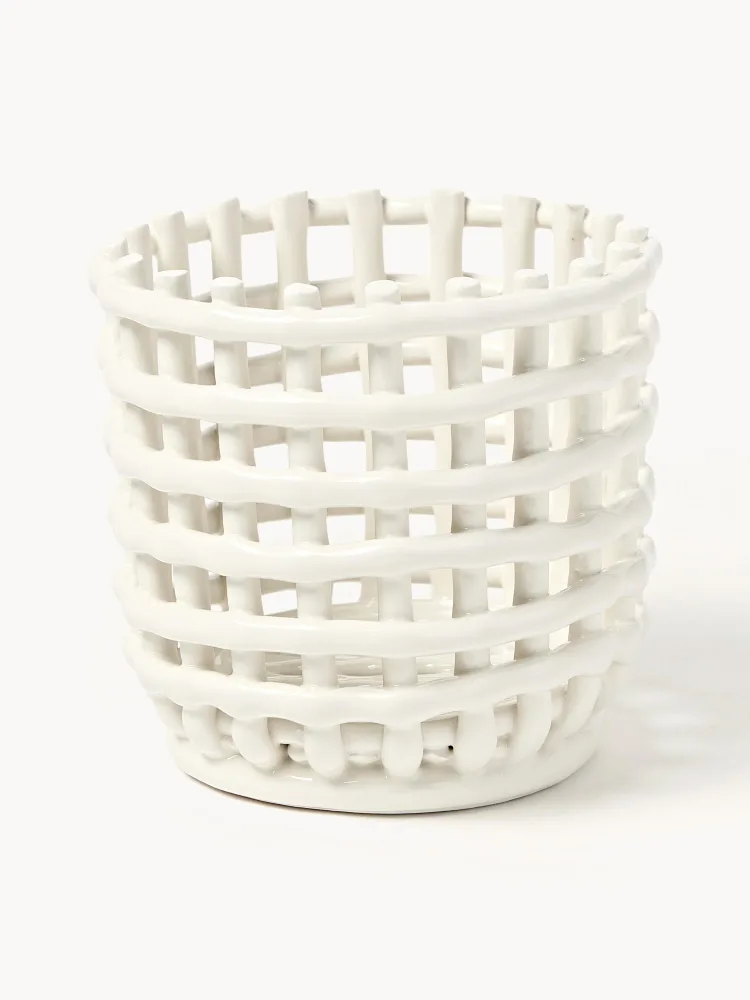 Ferm Living Корзина для хранения Nalan из керамики ручной работы, Ø 16 × В 15 см, Приглушённый белый