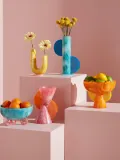 Jonathan Adler Ваза Como из полированного акрила высотой 20 см — фото 2
