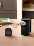 Миксер ручной аккумуляторный KitchenAid Go Cordless с семью скоростями и стальными венчиками, чёрный матовый — фото 7