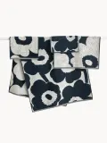 Marimekko Полотенце банное Unikko двустороннее, молочно-белое с темно-синим — фото 4