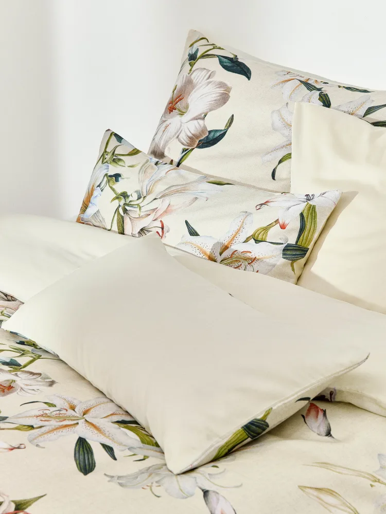 Westwing Collection Пододеяльник Flori из хлопкового сатина, Ш 135 × Д 200 см, Светлый бежевый
