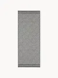 Westwing Collection Ковер-дорожка Reddy двусторонний с крупным узором в ромбы для улицы и дома, 80 х 200 см, тёмно-серый с молочно-белым — фото 1