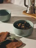Westwing Collection Набор мисок Nessa из твёрдого фарфора, 4 предмета, Ø 14 × В 6 см, Шалфейный зелёный — фото 5
