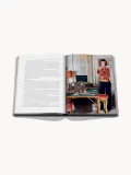 Assouline Книга-альбом Fashionphile: The Book of Iconic Bags о культовых сумках, 280 страниц, 25 x 33 см — фото 2