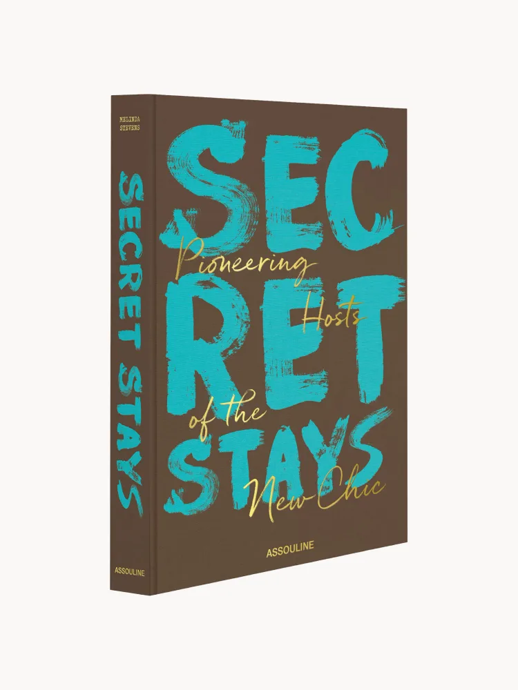 Assouline Книга-альбом Secret Stays о частных домах для путешественников, английский язык, 304 страницы