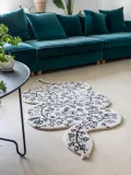 Bongusta Ковер Inky из шерсти ручной работы с абстрактным рисунком, 83 х 147 см, кремово-белый с чёрным — фото 4