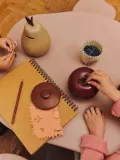 Ferm Living Kids Копилка детская Apple в виде яблока из глазурованной каменной керамики, 12 х 13 см, бордовая с коричневым — фото 5