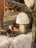 Ferm Living Kids Настольный светильник Frill переносной светодиодная с диммером, диаметр 15 см при высоте 22 см, бежевая — фото 3