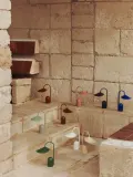 Ferm Living Настольный светильник Arum, Ш 21 × В 30 см, Тёмный коричневый — фото 3