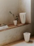 Ferm Living Ваза Dedali из каменной керамики высотой 11 см — фото 5