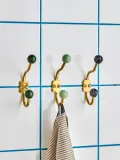 House Doctor Комплект настенных крючков Ball ручной работы, 2 шт, Ш 7 × В 13 см, Тёмный зелёный — фото 5