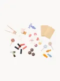 Kids Concept Набор игрушек магазин сладостей Kid's Hub из дерева и МДФ с щипцами и пакетами, прилавок 25х16х15 см — фото 4