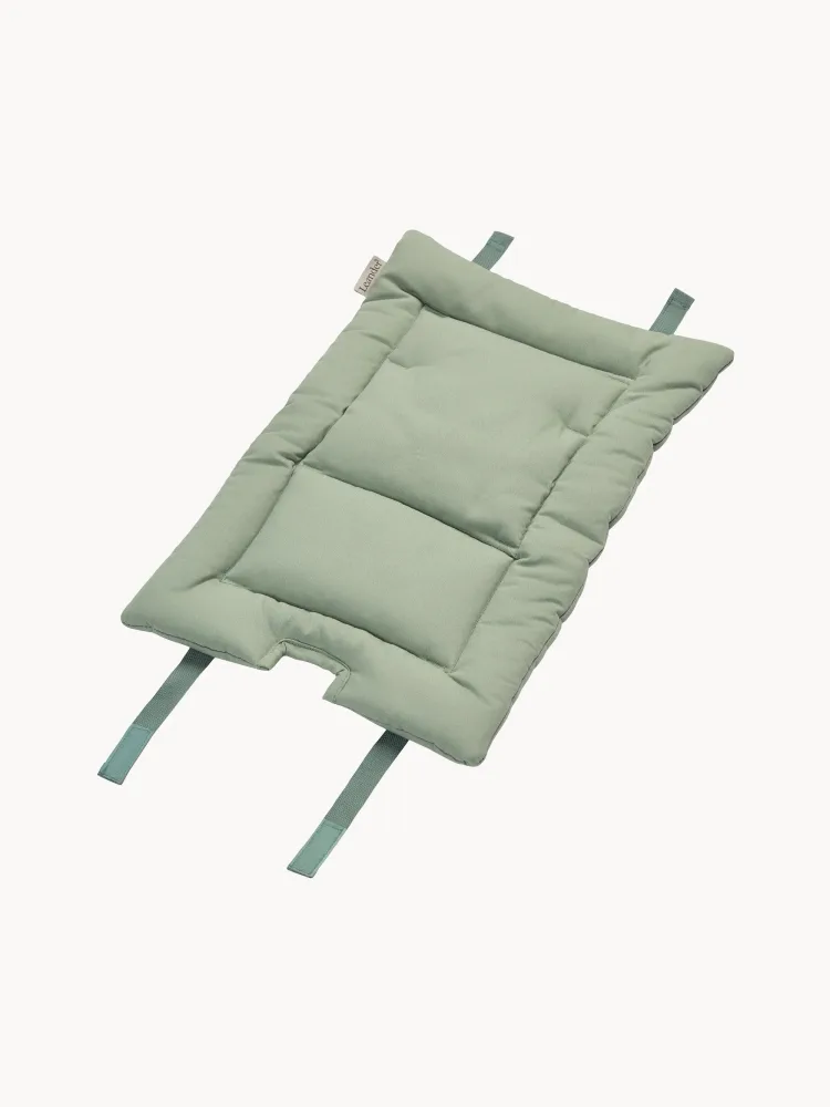 Leander Подушка на стул детская Louie для стульчика для кормления, 30х50 см, зелёная шалфейная