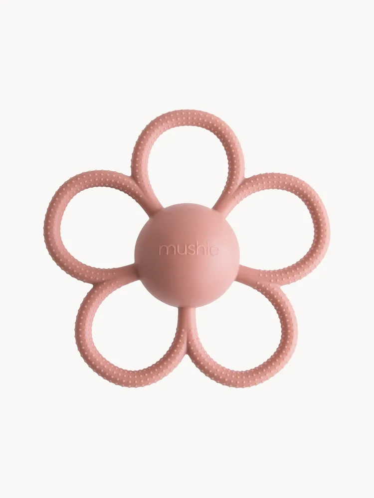 Mushie Прорезыватель для зубов Daisy силиконовый в форме цветка с погремушкой, 15х14 см, пыльно-розовый