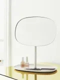 Normann Copenhagen Зеркало косметическое настольное Flip с подносом, высота 35 см, Ш 28 × В 35 см, Белый — фото 3