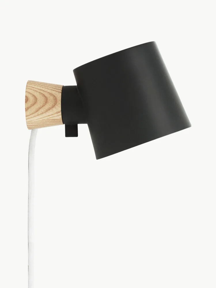 Normann Copenhagen Настенный светильник Rise, чёрный с натуральным светлым деревом