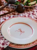 Pick a Poppy Тарелка для завтрака Bow ручной росписи, Приглушённый белый — фото 2