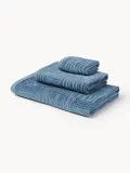 Westwing Collection Комплект велюровых полотенец Petra с геометрическим узором, 3 предм. (гостевое полотенце, полотенце для рук, банное полотенце), Синий — фото 1