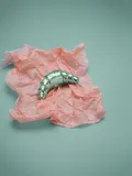Westwing Collection Статуэтка Disco Croissant с зеркальной мозаикой, мятная, ширина 15 см — фото 5