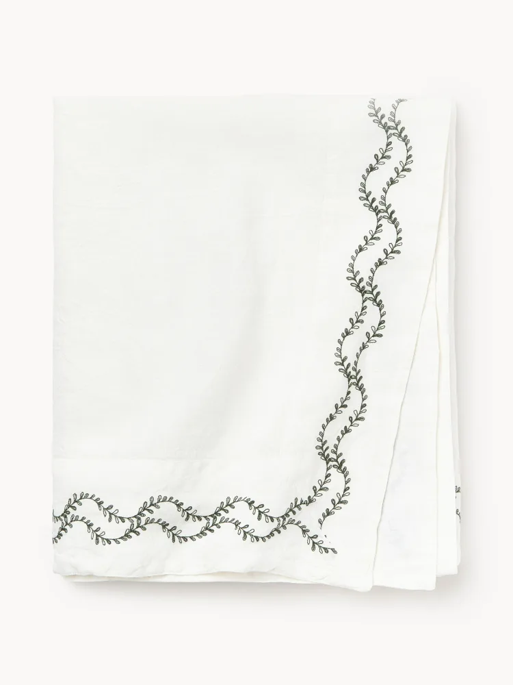 Westwing Collection Скатерть Ivy с зеленой вышивкой