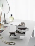 Yamazaki Шкатулка-органайзер для украшений Tower, 4 поворотных отделения, Ш 9 × Г 9 см, Белый — фото 5