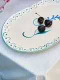 Anna + Nina Блюдо для подачи Indigo Flora с ручной росписью, овальное, 36х24 см — фото 2