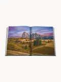 Assouline Книга Cortina d'Ampezzo об альпийском курорте в Доломитах, твёрдый переплёт, 288 страниц — фото 2