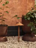 Ferm Living Кашпо Hourglass, высота 43 см, Ø 30 × В 43 см, Тёмный коричневый — фото 2