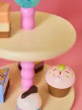 Kids Concept Набор игрушек Cordelia двухъярусная подставка для сладостей с пирожными из дерева и МДФ, высота 20 см, диаметр 15 см, разноцветный — фото 6
